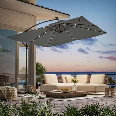 Parasol d'extérieur carré 8,2 x 8,2 pi Lannie