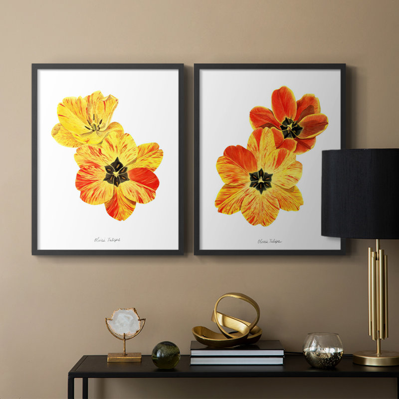 «Olive's Tulips I», reproduction encadrée de qualité supérieure - prête à être accrochée - aucun clou requis - aucun clou requis