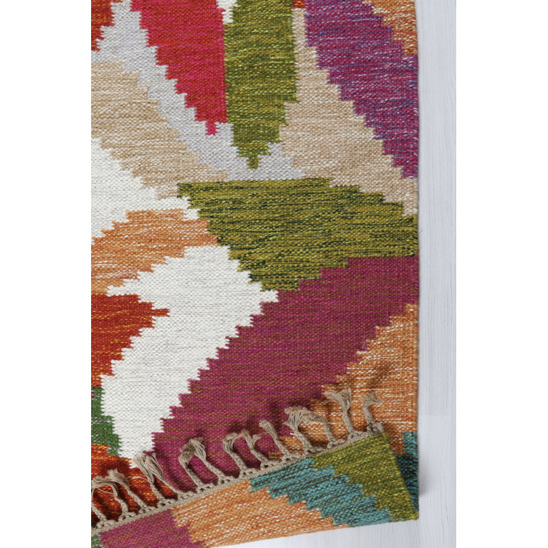 Demecia Wool Hand Woven Area Rug, Rectangle 140 x 200cm