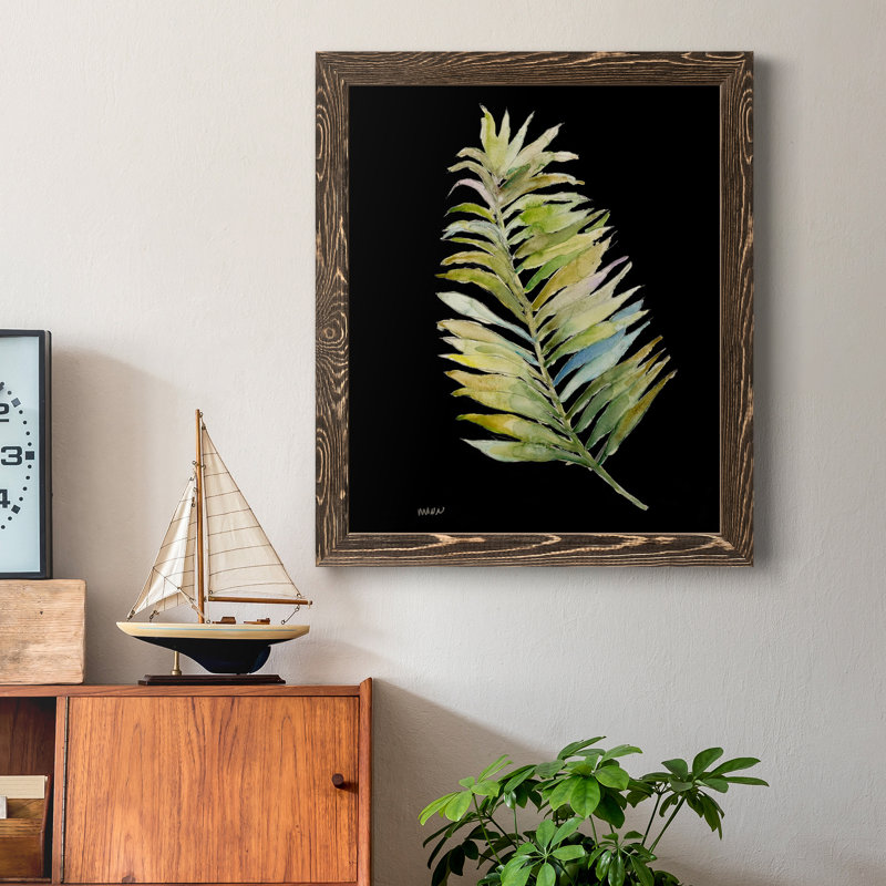 Frond I - reproduction de cadre photo sur papier, H 24 po x l 18 po x P 1,5 po, Papier noyer