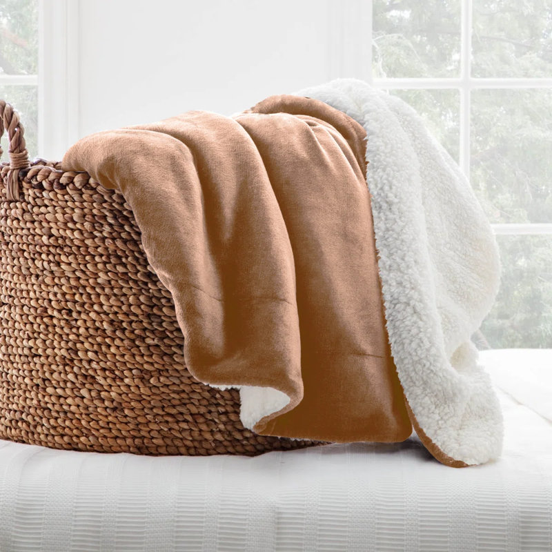 Reversible Soft Sherpa Fleece Fur Thick Dual Sided Blanket Throw, Camel, 200cm x 240cm