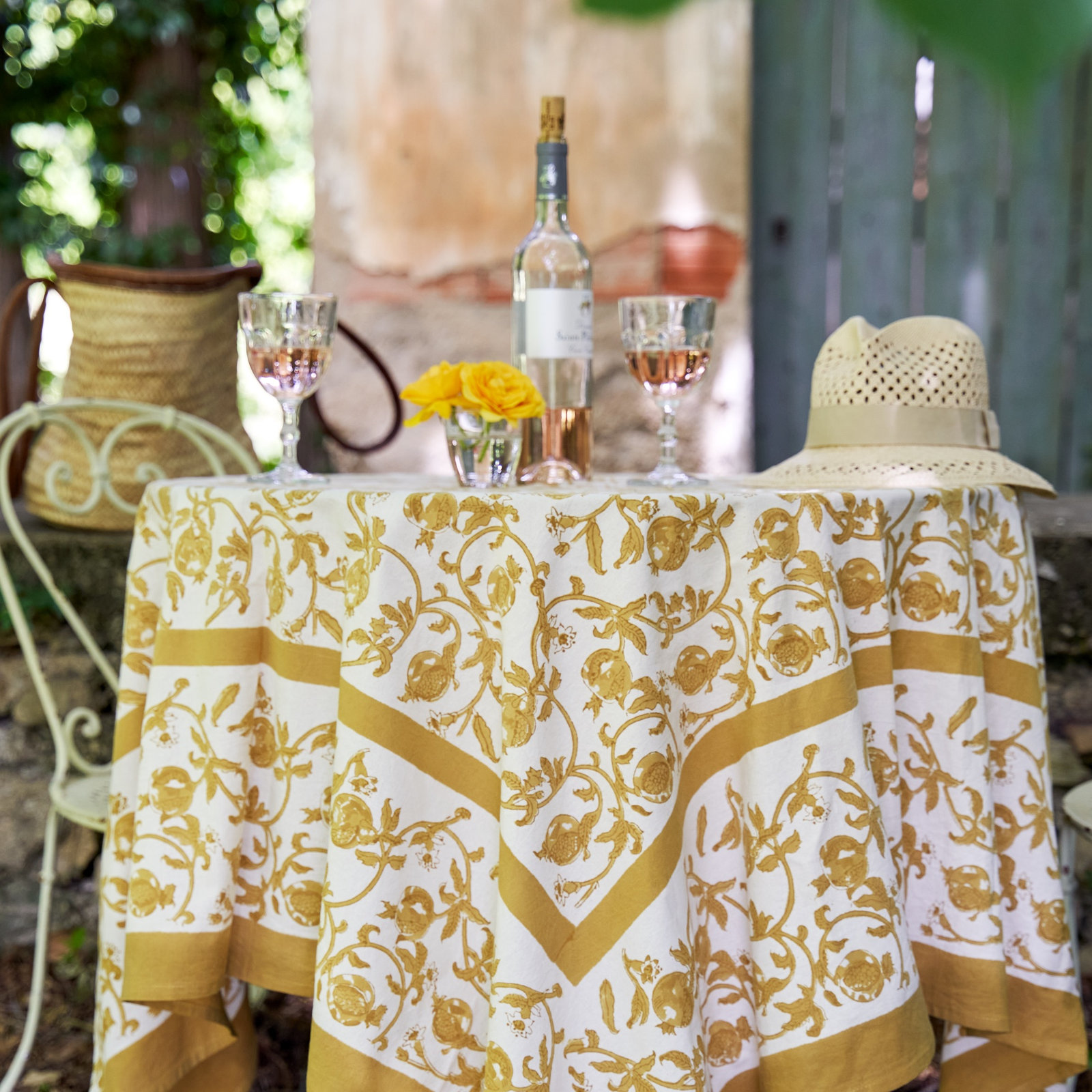 Brona Floral Tablecloth, 90" Square, Mustard/White