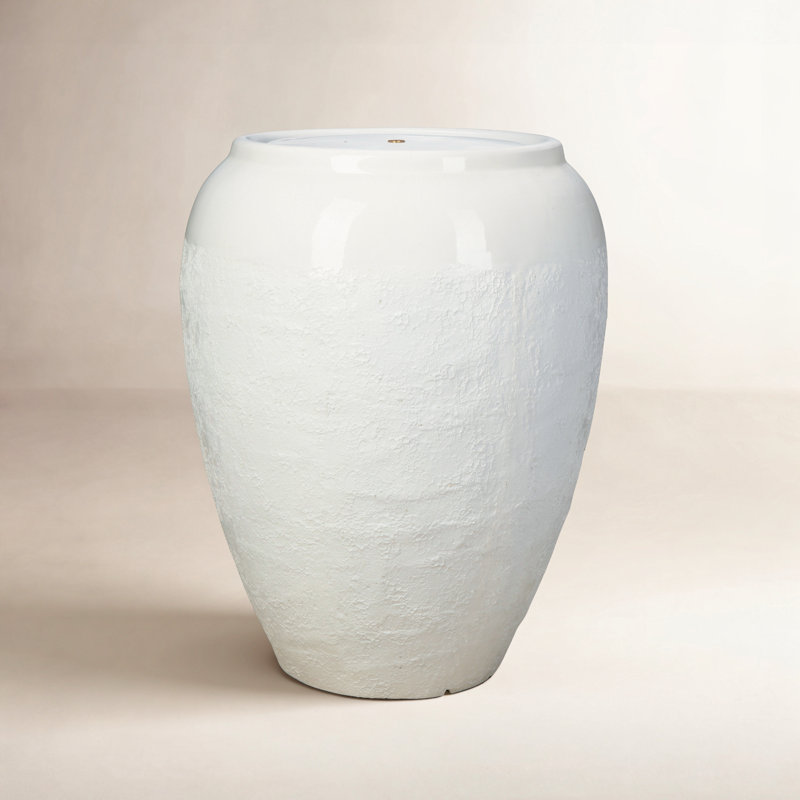 Fontaine légère de 22 po Pompéi - blanc antique sur blanc volcanique, Blanc