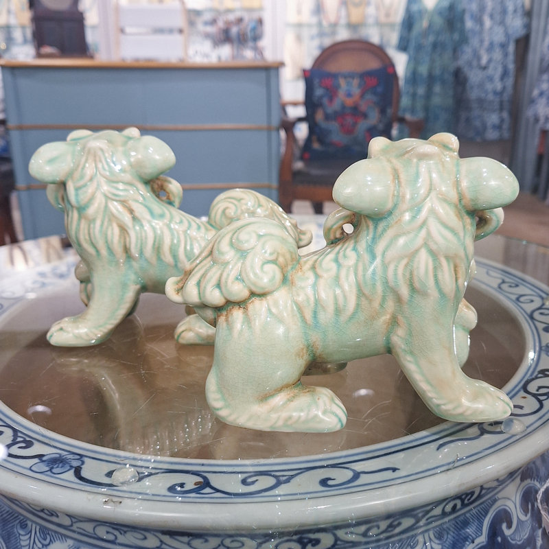 Porcelain Foo Dogs Pair