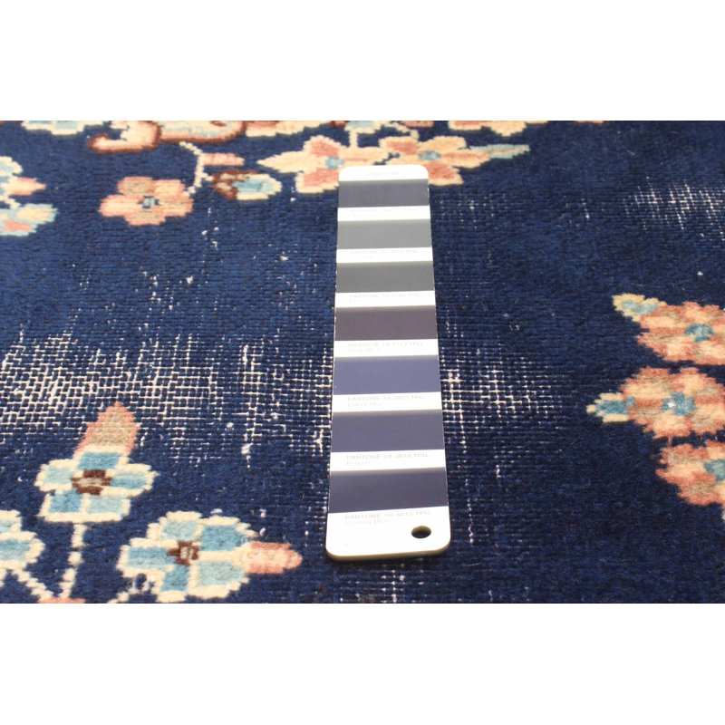 Tapis bleu marine Antalya 3 pi 3 po x 6 pi 4 po
