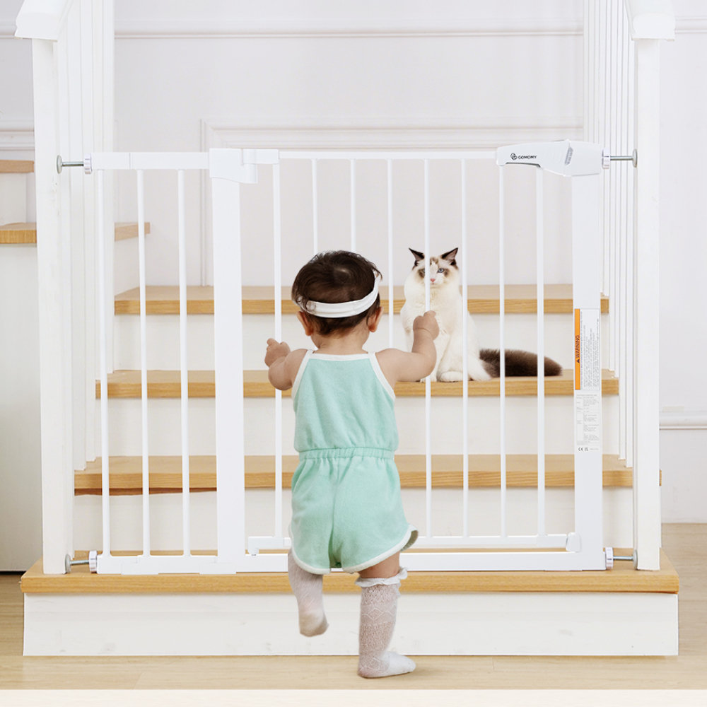 30" H Auto Close Safety Gate 29.5"-43.3" Extra Wide Comomy 