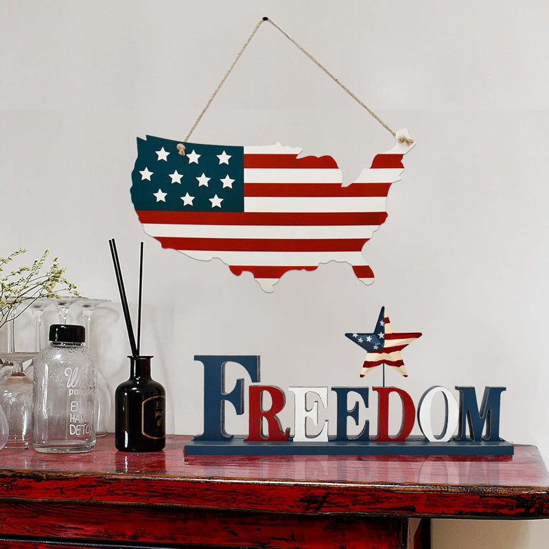 Wall Decor on Metal