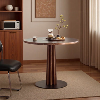 Table haut de gamme en noyer américain