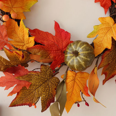 Couronne d'automne pour porte d'entrée, 48 cm (19 po), jaune, avec feuilles d'érable artificielles, citrouille, feuilles d'automne, décorations de porte, mur, porche et décoration intérieure pour l'Action de grâce et l'Halloween (Jaune)