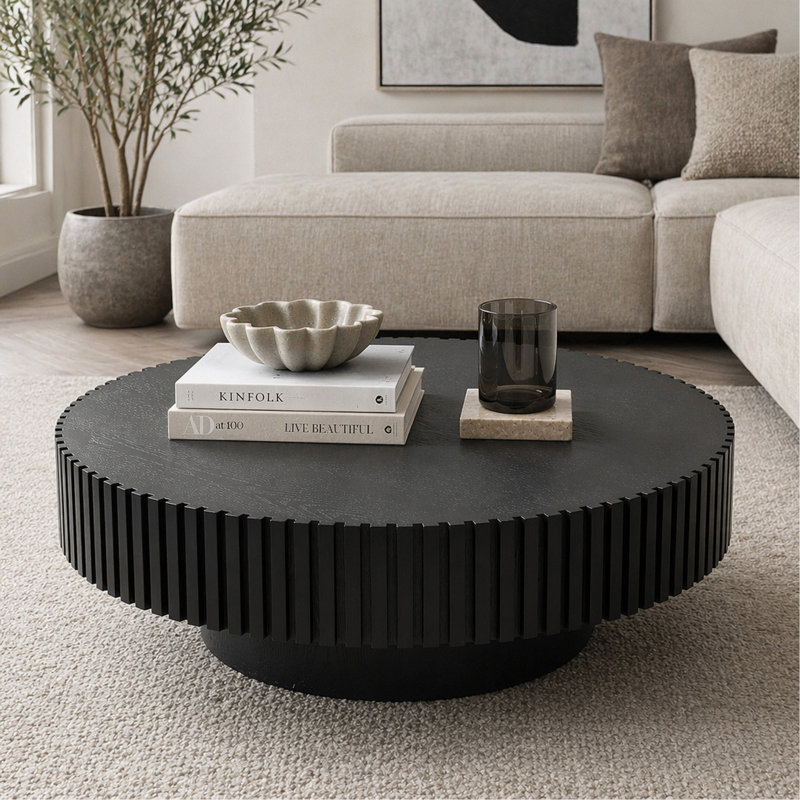 Table basse ronde 31,49 po en bois pour appartement, table basse à piédestal rond avec détails nervurés, table basse de salon moderne avec piédestal robuste