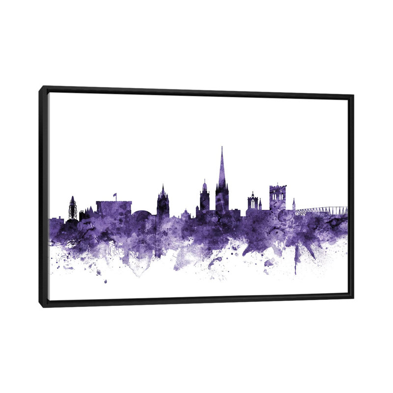 «Norwich, England Skyline» par Michael Tompsett - impression sur toile tendue, H 18 po x l 26 po x P 1,5 po, Pas de tapis