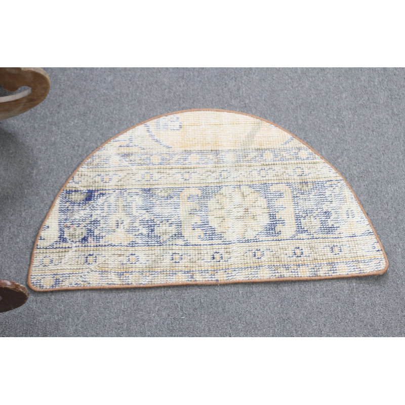 Vintage Beige Round Turkish Rug Ideal For Kitchen or Small Spaces From The Anatolian Region