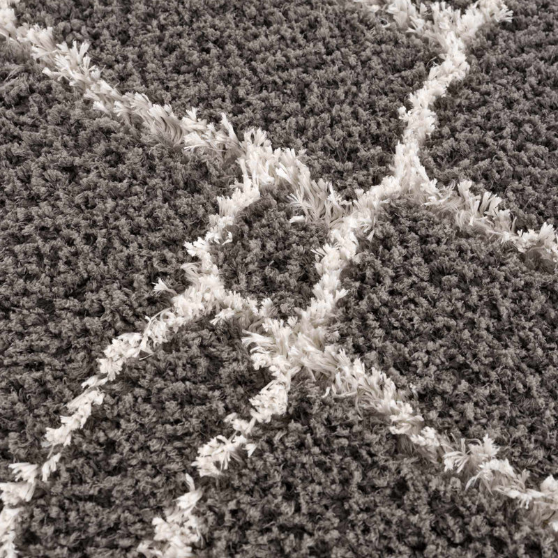Kaern Abstract Gray Area Rug, Rectangle 2' x 3'
