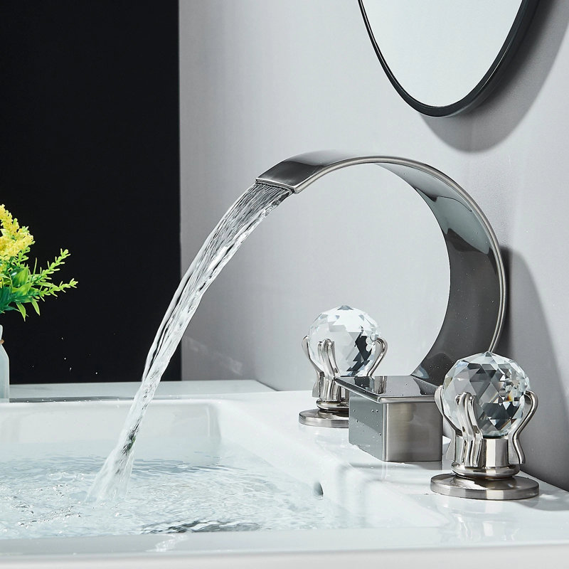 Robinet de salle de bain en nickel brossé à large cascade, 2 poignées en cristal, robinet à 3 trous pour lavabo à grande arche