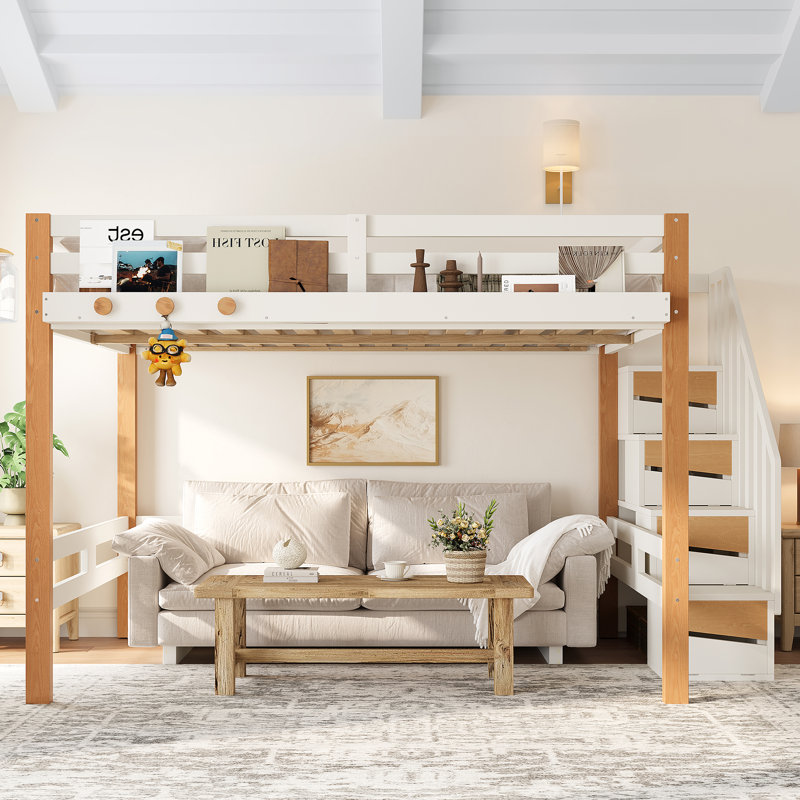 Lit mezzanine double en bois pleine grandeur avec tablettes de rangement, crochets et espace sous le lit, beige et naturel