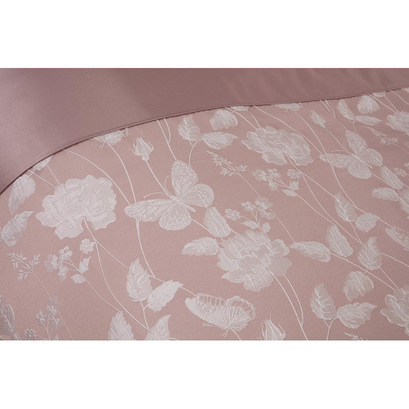 Leah Polyester Floral Bedspread with Pillow Shams Included, Pink