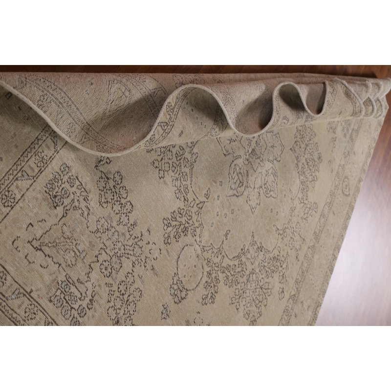 One-of-a-Kind Rectangle 6'6'' X 9'8'' 1970s Wool Area Rug in Beige