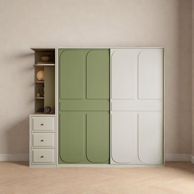 Garde-robe simple de couleur assortie