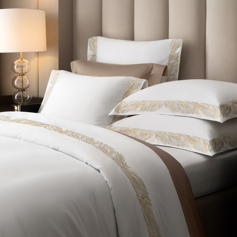 Vellar embroidery pillowcase, Square