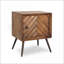 Armoire décorative fabriquée à la main en bois de manguier et en fer avec porte à carreaux chevron pour un décor Mid-Century moderne et bohème
