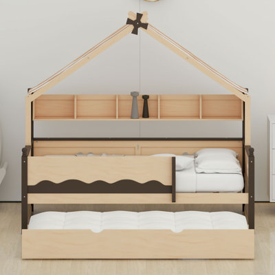 Lit de jour avec design de maison et tablettes intégrées