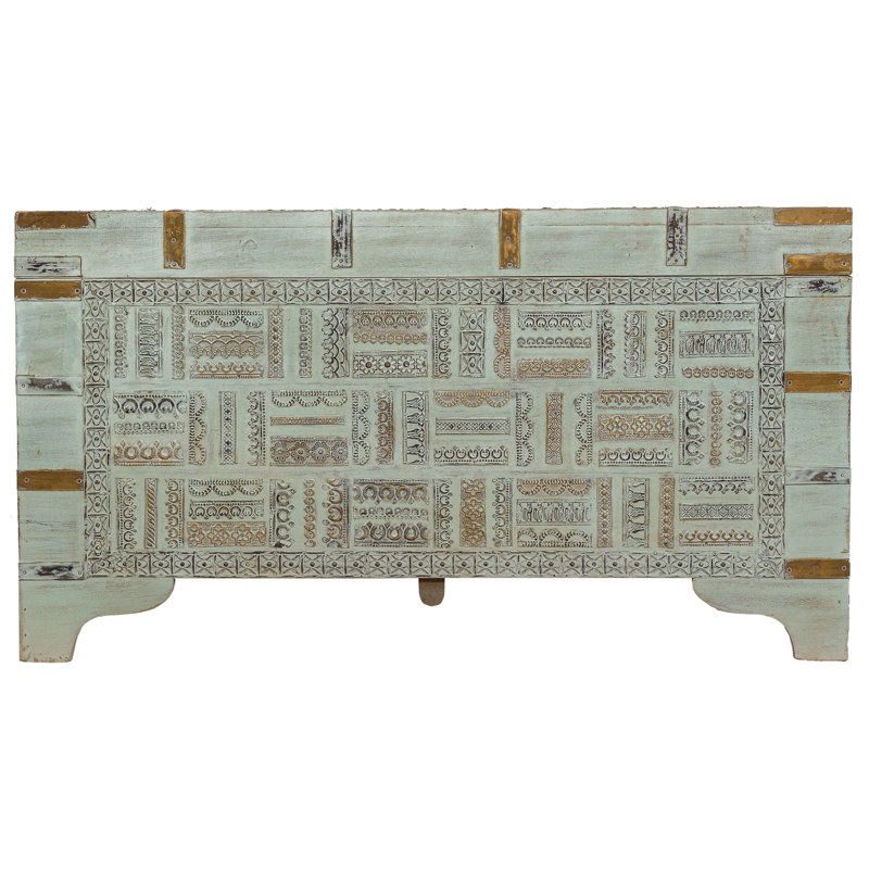 Breandrea Accent Trunk