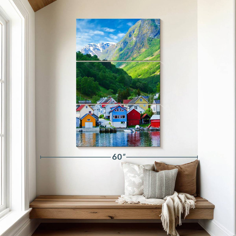 Village de fjords d'Alvord Geiranger, H 50 po x l 32 po