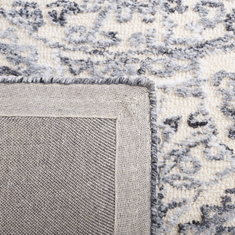 Tapis géométrique ivoire / gris en laine / coton touffeté à la main Bathilde, Rectangle de 5 pi x 8 pi