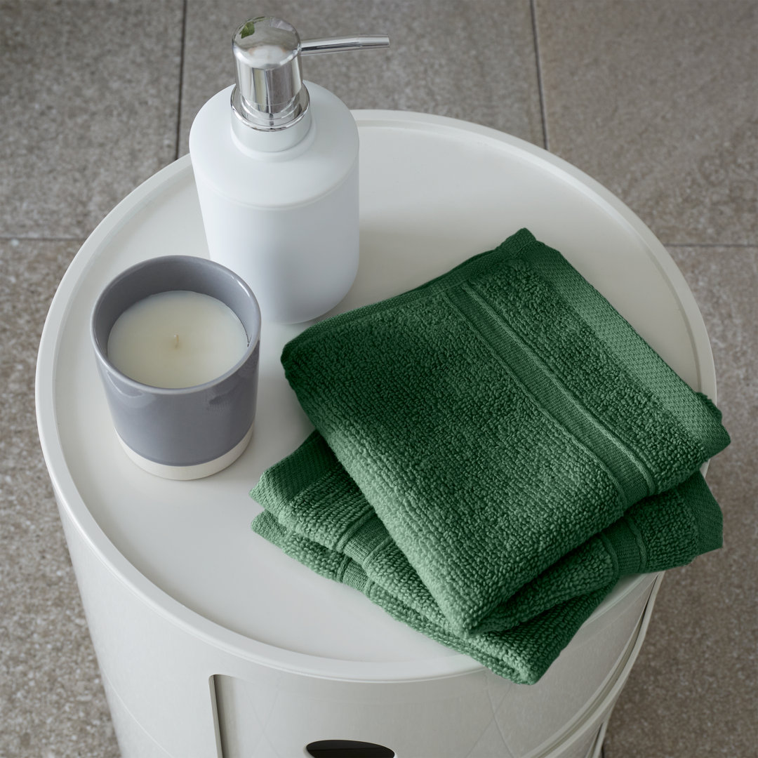 Catherine Lansfield Dark Green Zero Twist Towel Range - Image 3