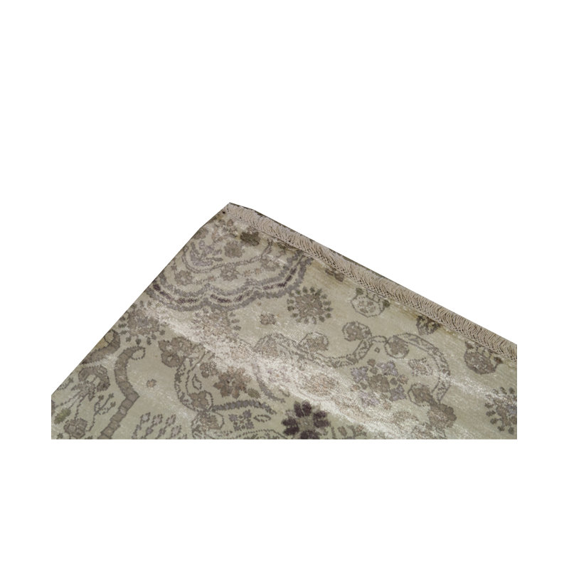 Geometric Area Rug in Beige