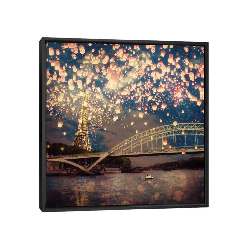 «Love Wish Lanterns Over Paris», impression sur toile, H 18 po x l 18 po x P 1,5 po, Toile avec cadre noir, Pas de tapis