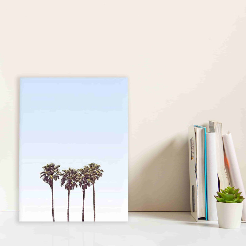 «Bedwell Coconut Trees On The Beach On», reproduction sur toile, H 16 po x l 12 po x P 1 po