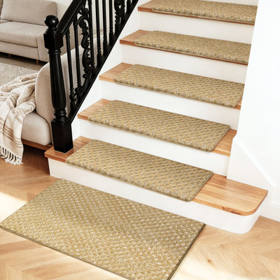 Rease Diamond Pattern Bullnosed Stair Treads (14pc) With Landing Mat (1pc) Set
