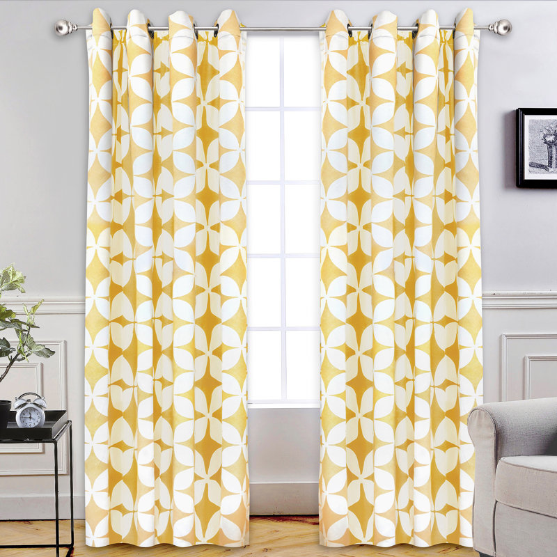 Rideaux occultant et isolants avec œillets Gimenez, L 52 po x L 96 po, Jaune / blanc / beige