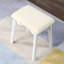 Meuble-lavabo et tabouret blancs-131299550