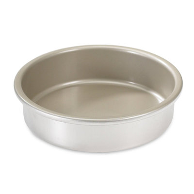 Nordic Ware Naturals® Everyday Bakeware Round Layer Cake Pan