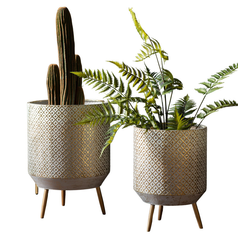 Morais Metal Pot Planter
