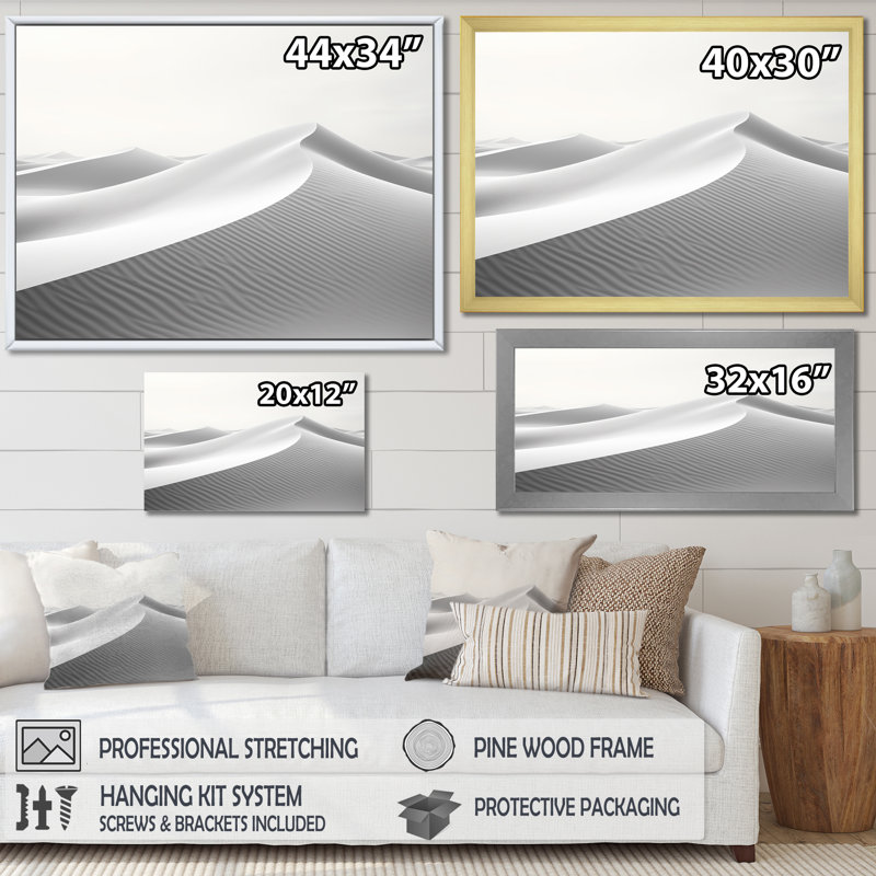 «Eernal Desert Dreams Minimalisme I», art mural sur toile, H 12 po x l 20 po x P 1 po, Cadre flottant noir