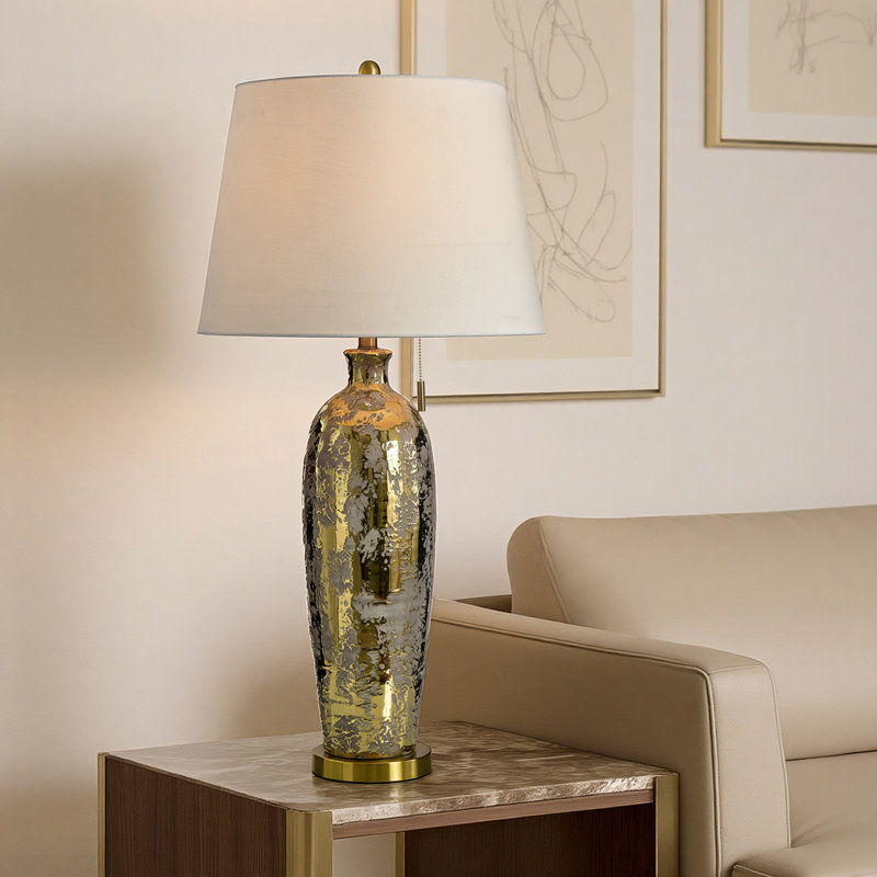 Lampe de table en céramique - or Merken - abat-jour blanc