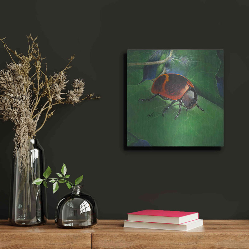 «Beetle» par Durwood Coffey, H 12 po x l 12 po