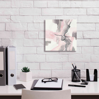 «Blush Gray I» par Chris Paschke