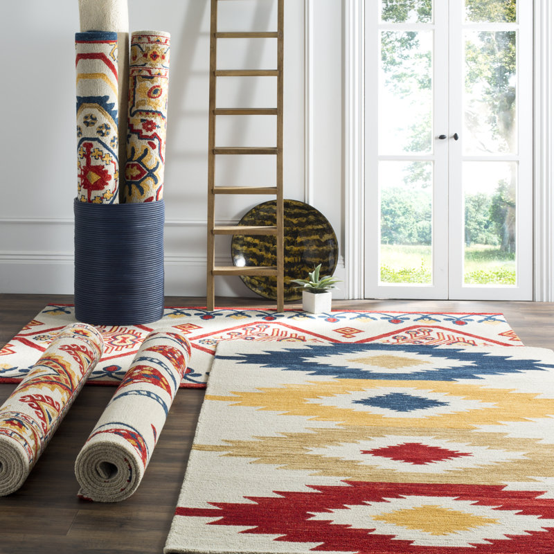 Deyoung Hand Tufted Wool Geometric Rug, Rectangle 5' x 8'