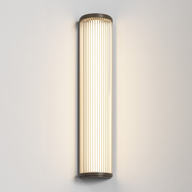 Versailles 600 3000K Phase Dimmable, Bronze, 1062 Lumens, 3000 Kelvins
