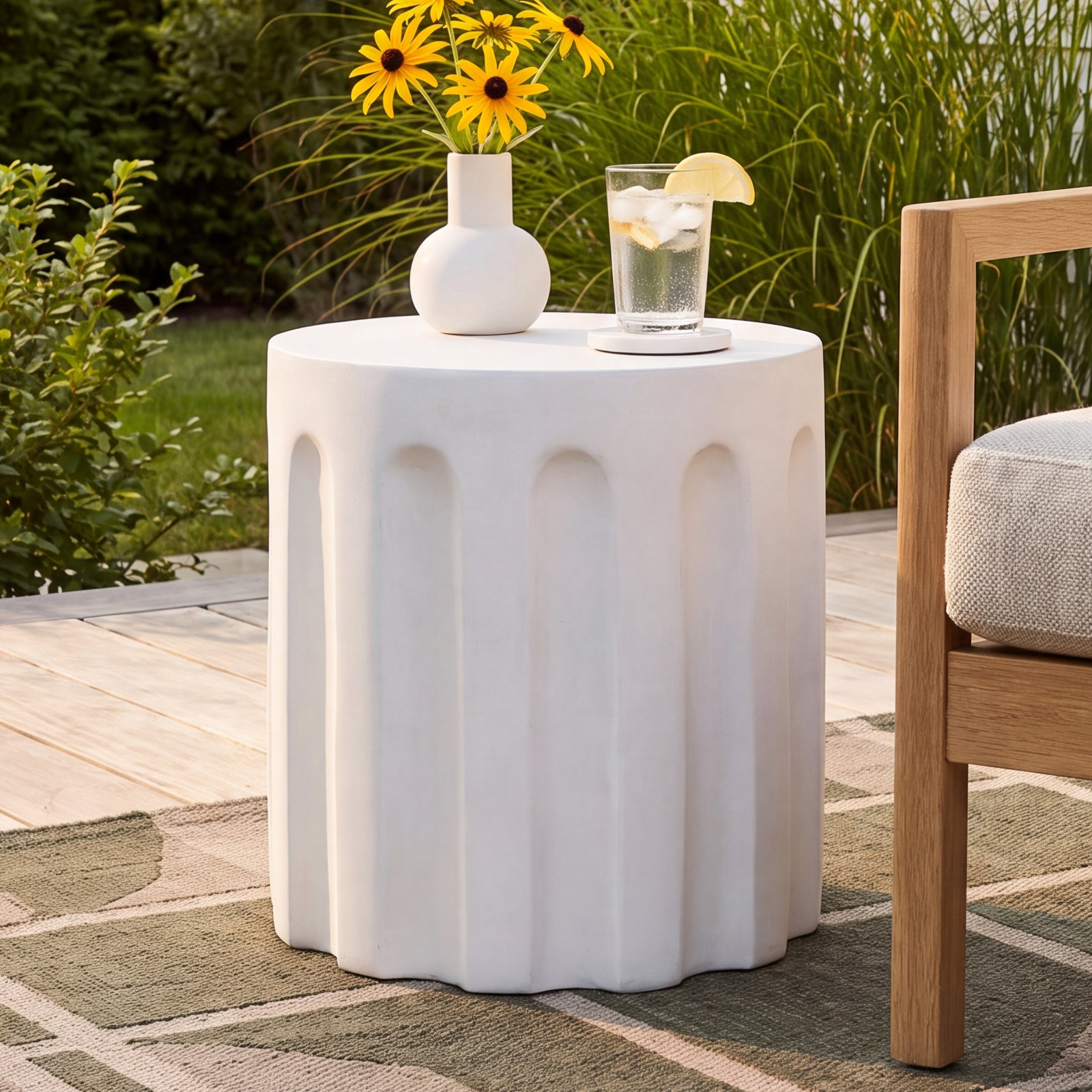 16" Patio Side Table