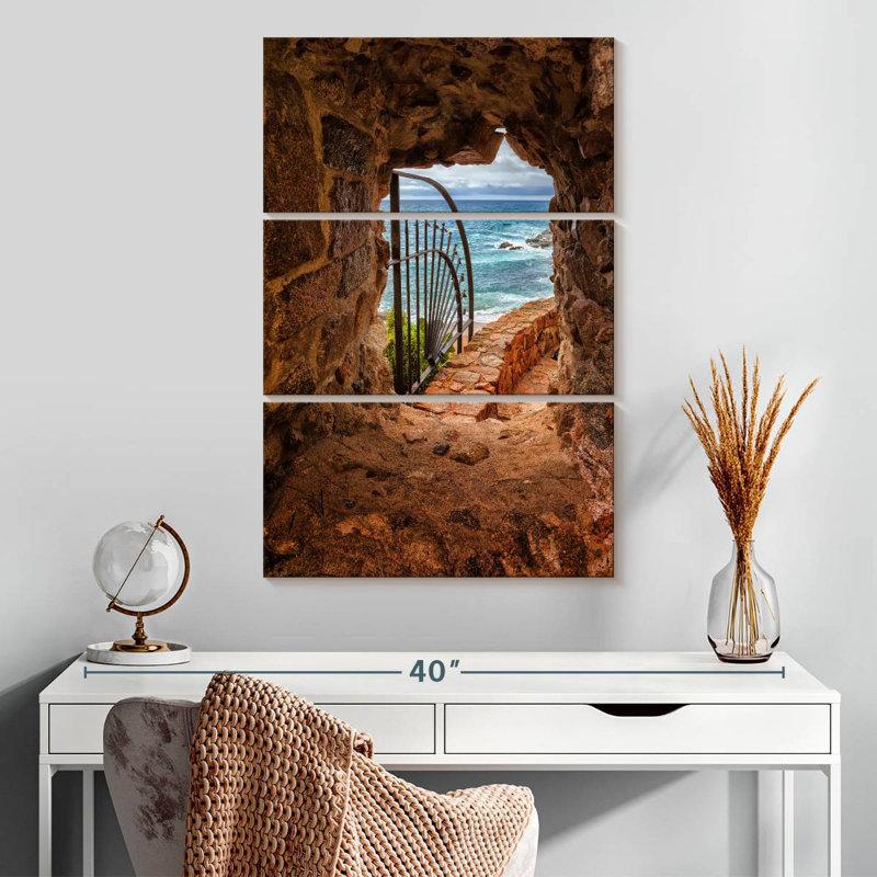 Gillard Medieval Tossa De Mar, 32" H x 20" W