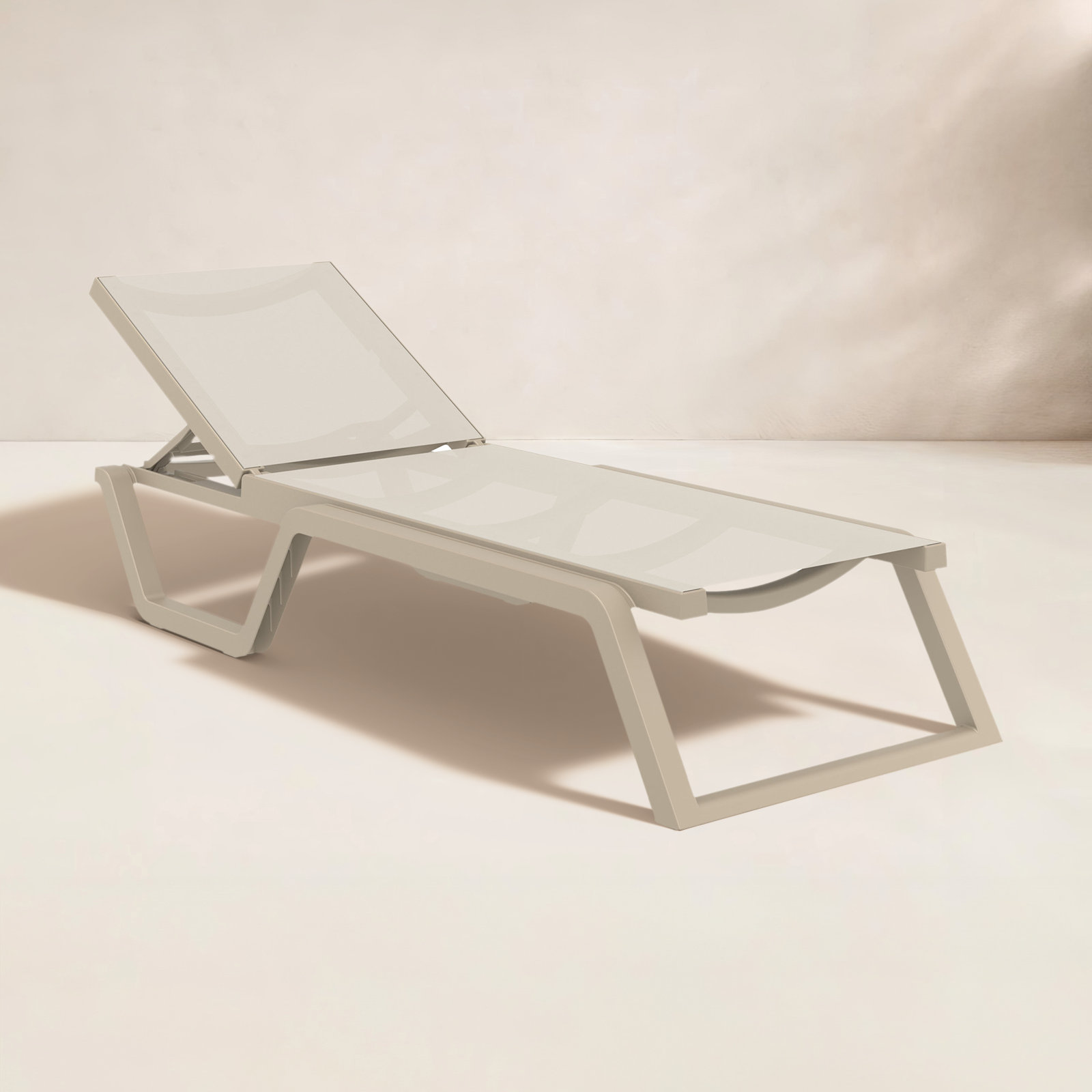 Rio Sling Chaise Lounge, Beige/Taupe