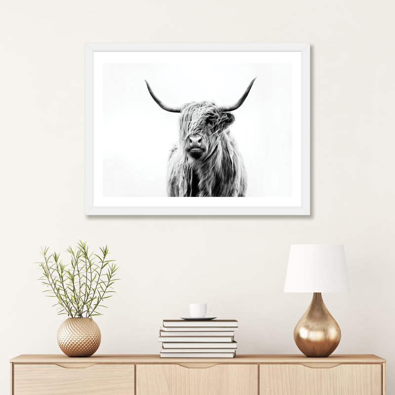 Portrait d'une vache des Highlands par Dorit Fuhg - impression, Cadre blanc, H 24 po x l 32 po x 1,5 po
