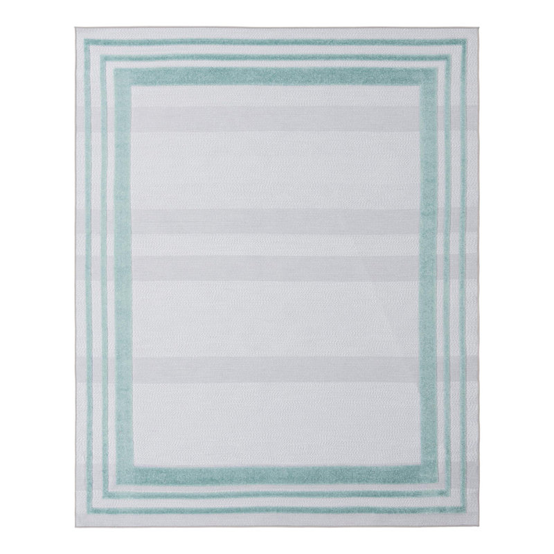 Indoor / Outdoor Rug, Rectangle 7'10" x 10'