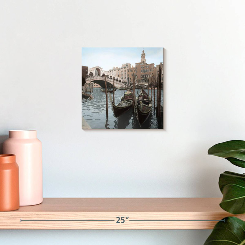 Mehar Rialto Bridge Gondolas, 10" H x 10" W