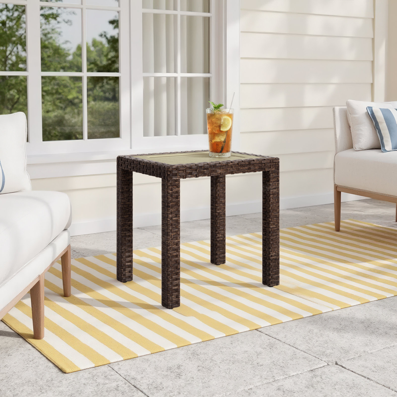 18'' Outdoor Side Table